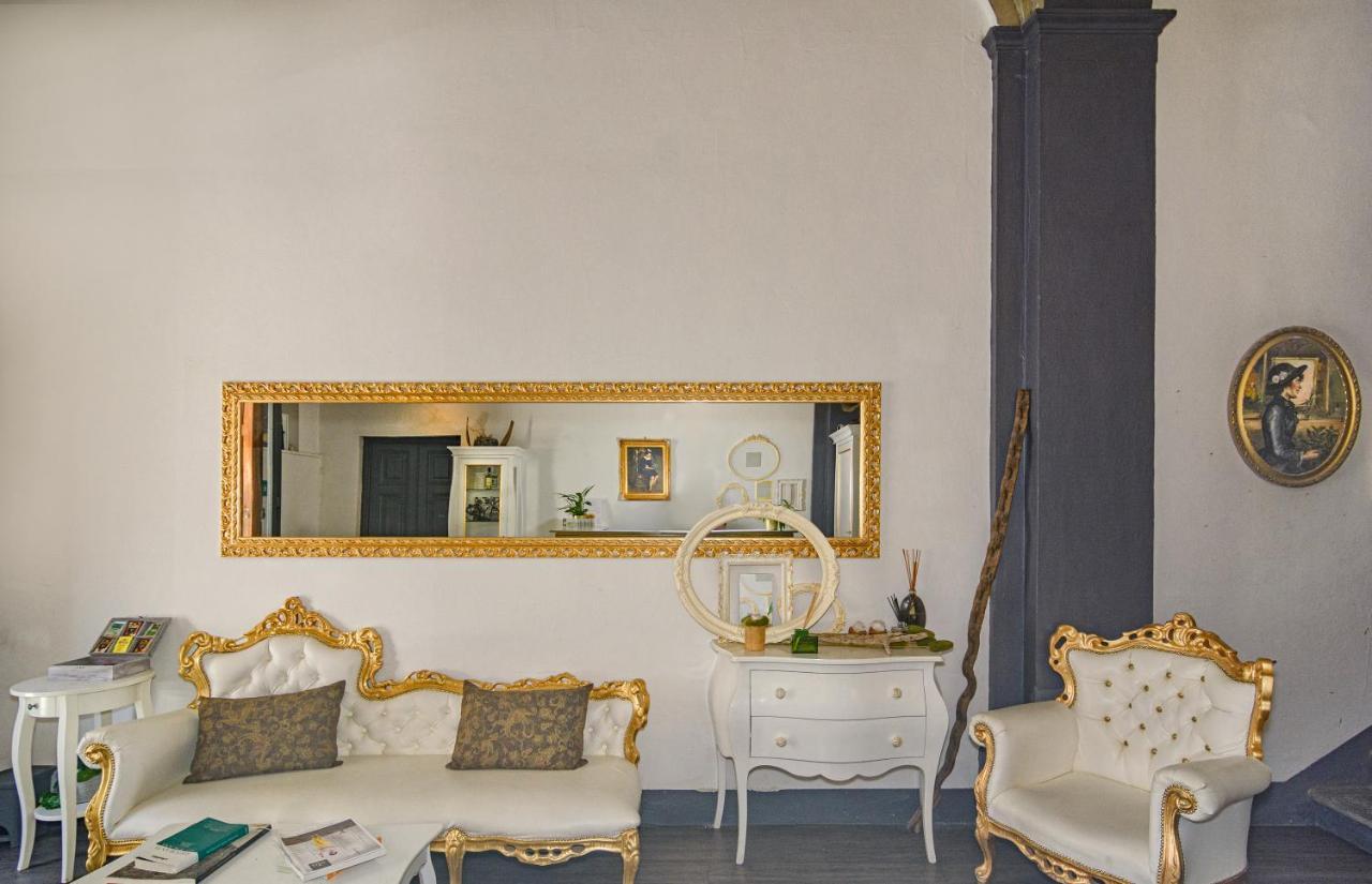B&B Relais Inn Лука Екстериор снимка